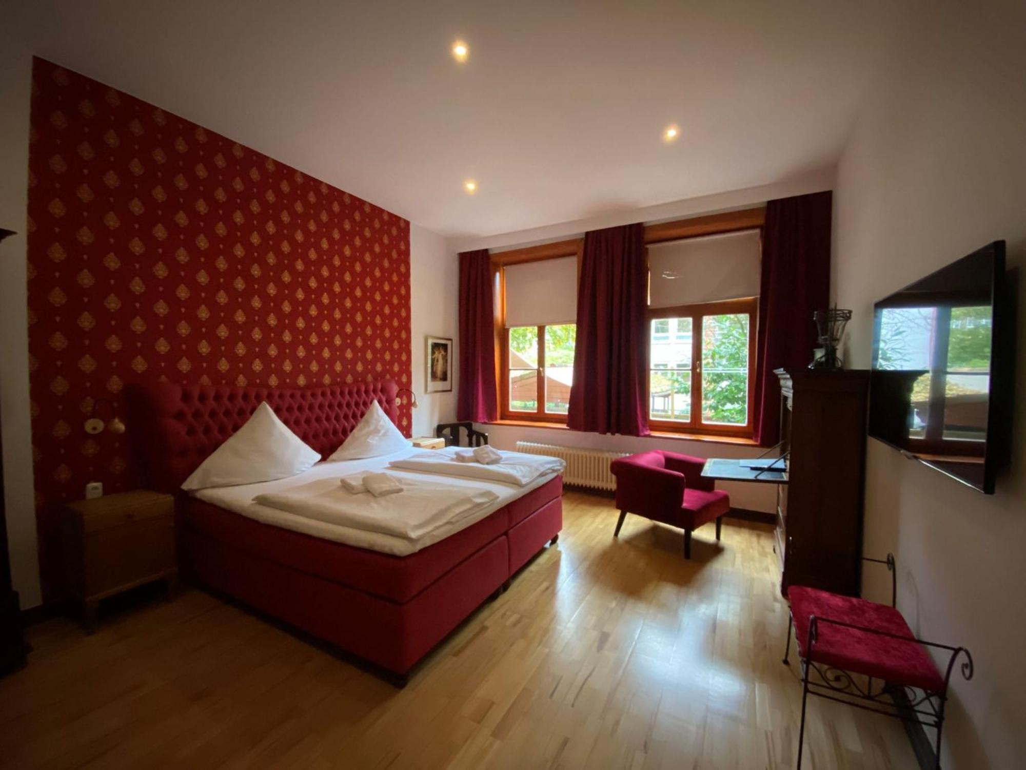 Avalon Bed & Breakfast Themen/- Nichtraucherhotel Hannover Esterno foto